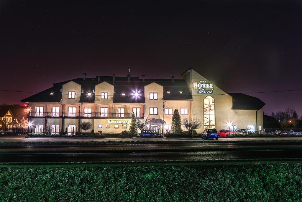 Hotel Lord Debica Exterior foto